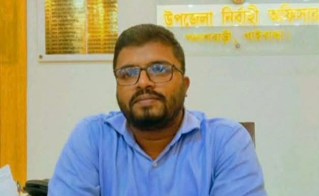 দক্ষ নেতৃত্বে প্রশংসিত ইউএনও শেখ জাবের আহমেদ