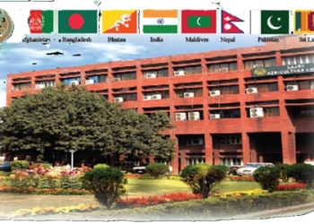 কৃষকের ঝুঁকি কমাতে বিকল্প ফসল ব্যবস্থার পরামর্শ সার্ক কৃষি কেন্দ্রের