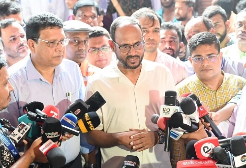 পশুর হাটে নিরাপত্তা ও জাল টাকা ঠেকাতে সর্বাত্মক ব্যবস্থা নিয়েছে সরকার