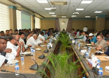 পশুবাহী গাড়ি নিয়ে ‘টানাটানি’ করলে ইজারাদারের বিরুদ্ধে ব্যবস্থা: ডিএমপি কমিশনার