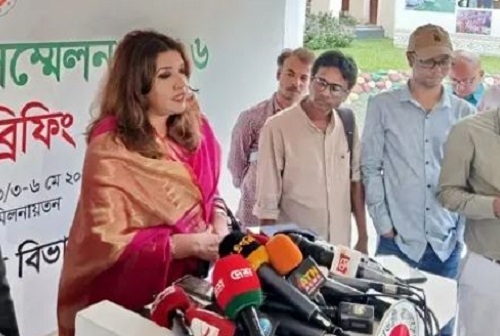 নিরাপদ অভিবাসনে দালালদের দৌরাত্ম্য রোধে ডিসিদের আহ্বান প্রতিমন্ত্রীর