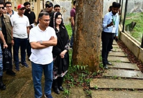 ডুলাহাজারা সাফারি পার্ক পরিদর্শন করলেন প্রধানমন্ত্রী