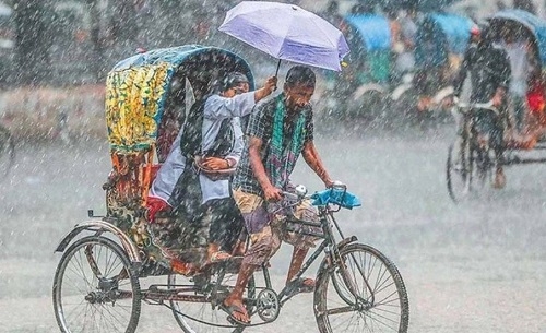 রাজধানীতে স্বস্তির বৃষ্টি